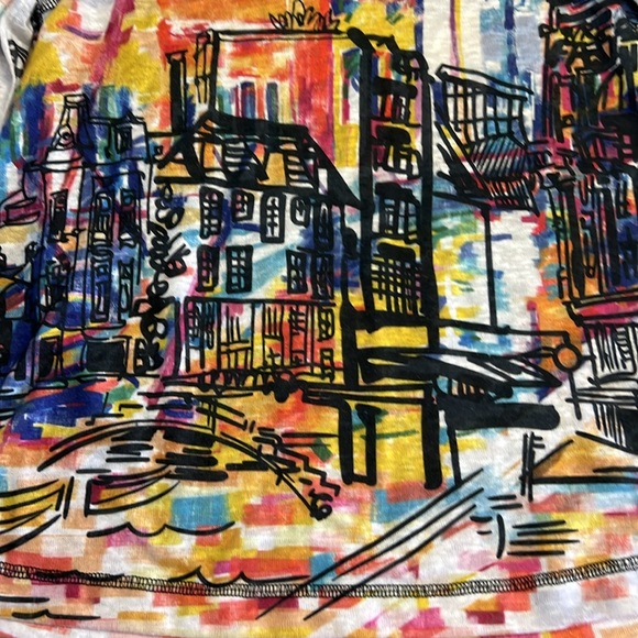 ALI MILES top. Size petite medium. PM. Lightweight knit tunic style top. - Picture 3 of 3